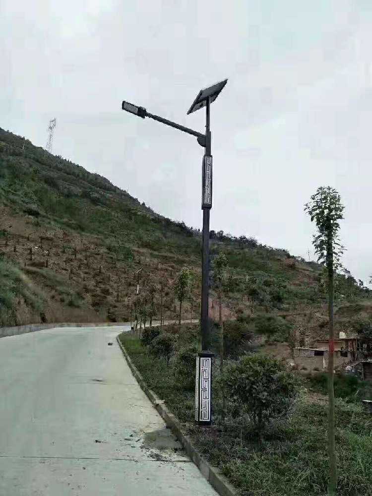 呼中区仿古太阳能路灯